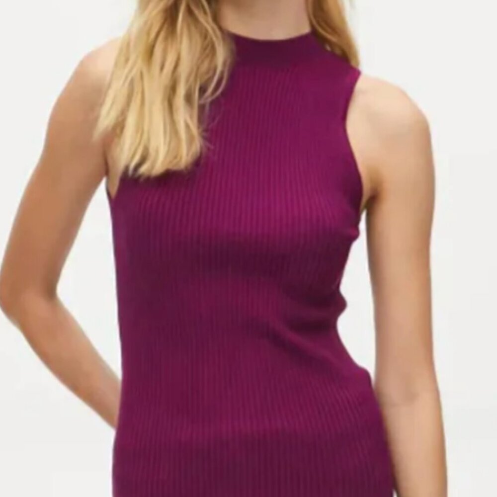 Michaels Stars Kara Top in Plum medium